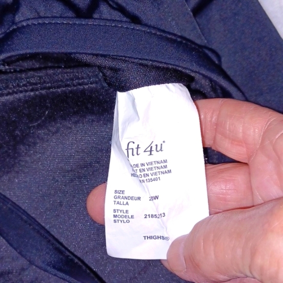 Fit 4You Womans Purple & Black Floral One Piece Bathing Suit Sz 20 W - Picture 3 of 9